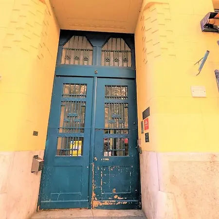 Cute 1Br Apt In Central Budapest - Purple House Exterior photo